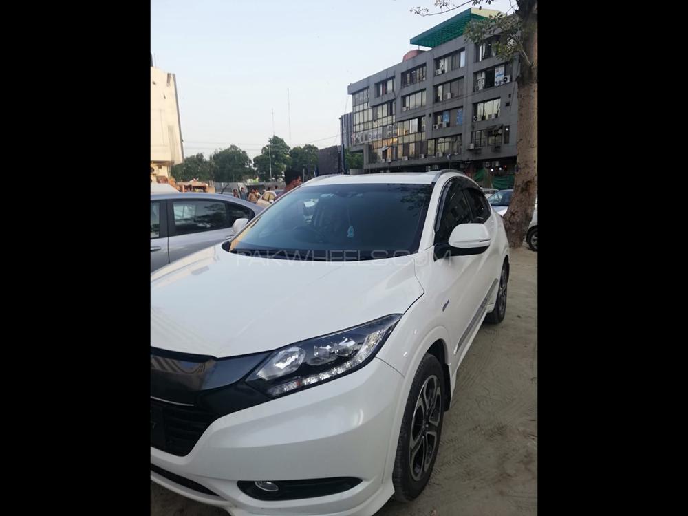 Honda Vezel 2015 for Sale in Islamabad Honda Vezel 2015 for Sale in Islamabad Image-2