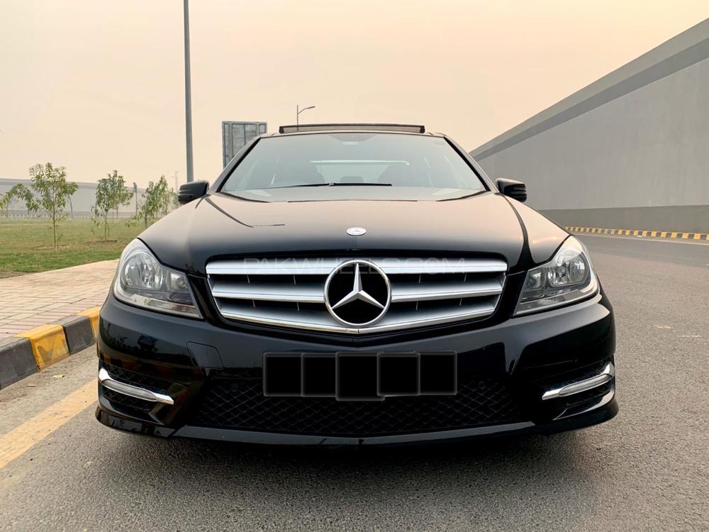مرسڈیز بینز سی کلاس 2012 for Sale in لاہور مرسڈیز بینز سی کلاس 2012 for Sale in لاہور Image-3