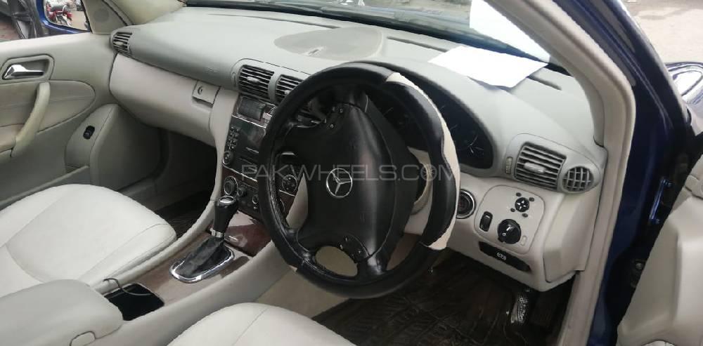 Mercedes Benz Other 2004 for Sale in Multan Mercedes Benz Other 2004 for Sale in Multan Image-3