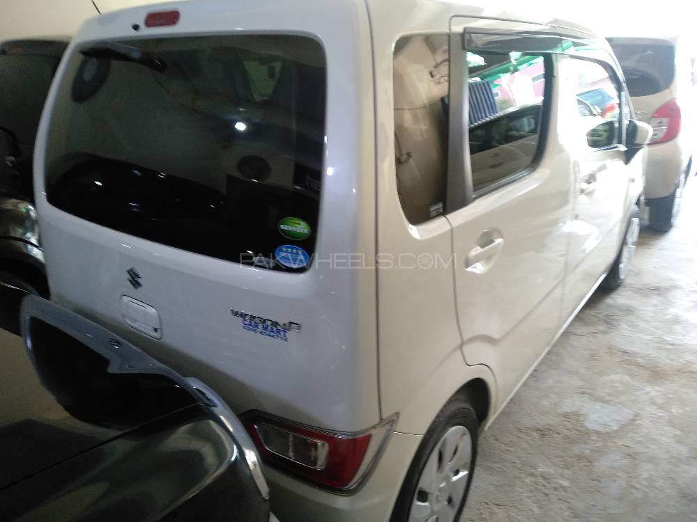 Suzuki Wagon R 2017 for Sale in Bahawalpur Suzuki Wagon R 2017 for Sale in Bahawalpur Image-6