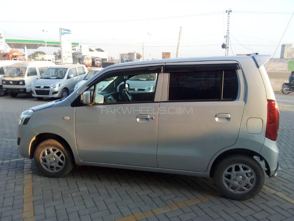 سوزوکی ویگن آر 2019 for Sale in سیالکوٹ سوزوکی ویگن آر 2019 for Sale in سیالکوٹ Image-3