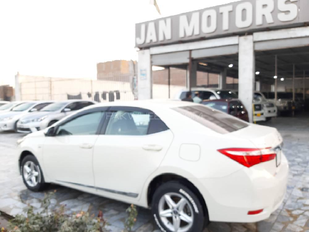 Toyota Corolla 2014 for Sale in Peshawar Toyota Corolla 2014 for Sale in Peshawar Image-3