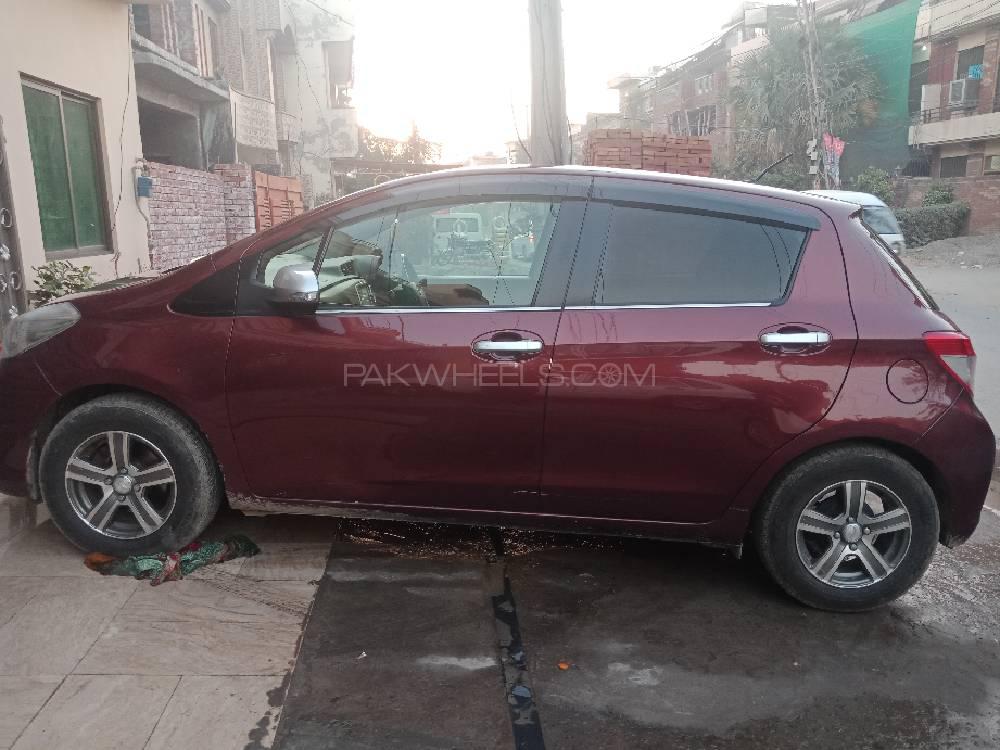 Toyota Vitz 2012 for Sale in Lahore Toyota Vitz 2012 for Sale in Lahore Image-7