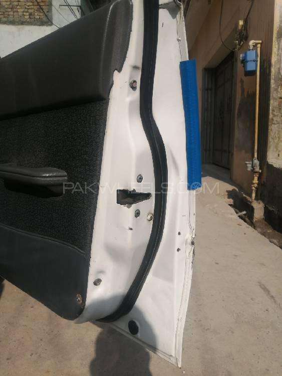Suzuki Cultus 2007 for Sale in Rawalpindi Suzuki Cultus 2007 for Sale in Rawalpindi Image-5