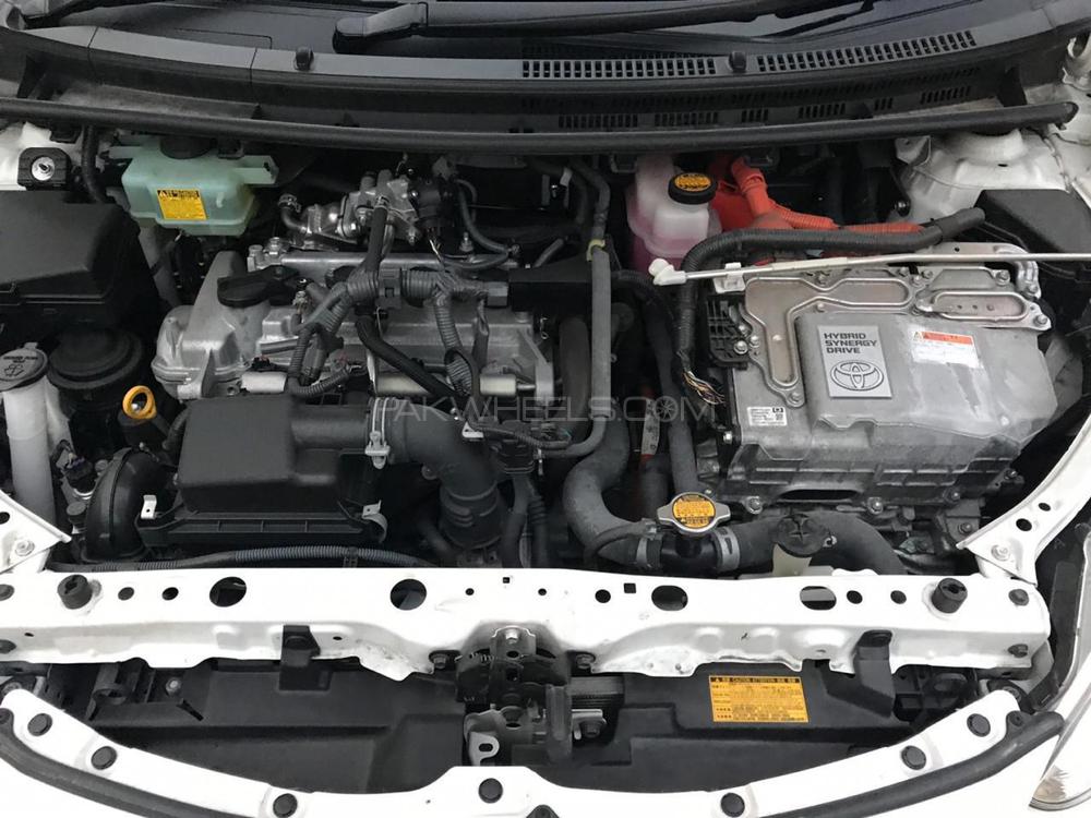 Toyota Aqua 2015 for Sale in Hyderabad Toyota Aqua 2015 for Sale in Hyderabad Image-5