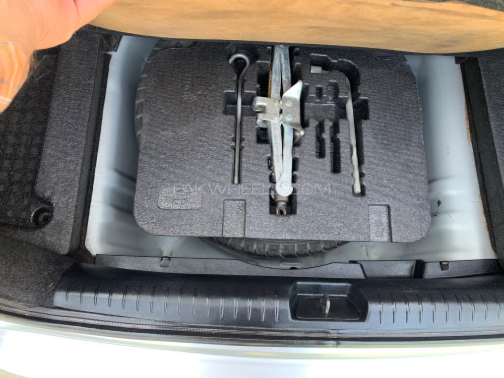 Honda Civic 2010 for Sale in Lahore Honda Civic 2010 for Sale in Lahore Image-9