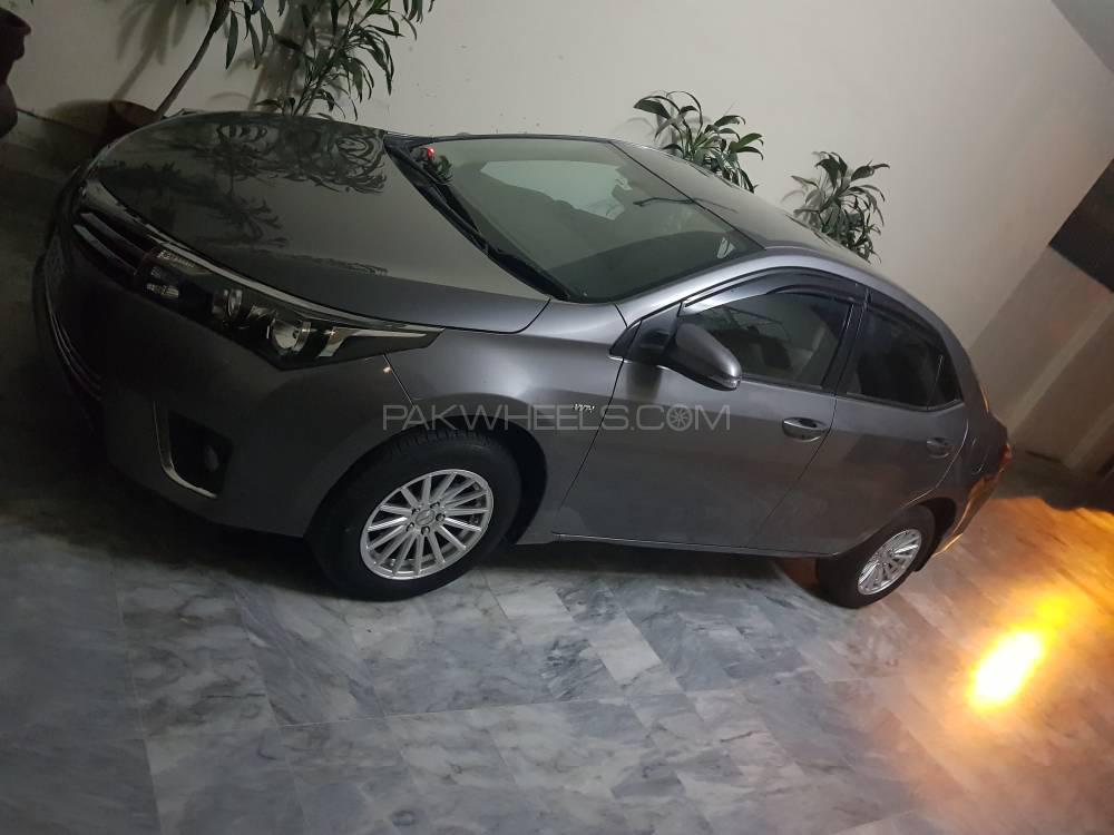 Toyota Corolla 2015 for Sale in Peshawar Toyota Corolla 2015 for Sale in Peshawar Image-2