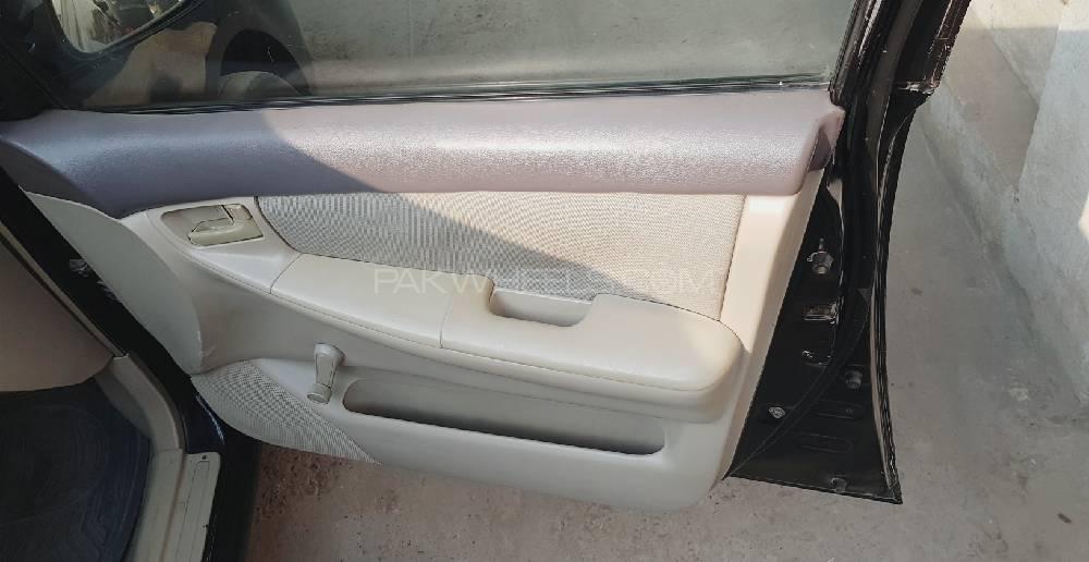 Toyota Corolla 2007 for Sale in Sheikhupura Toyota Corolla 2007 for Sale in Sheikhupura Image-6