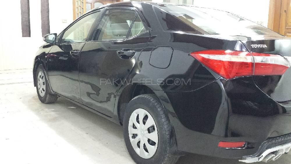 Toyota Corolla 2015 for Sale in Lahore Toyota Corolla 2015 for Sale in Lahore Image-6