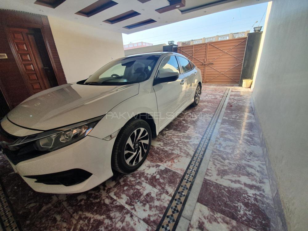 Honda Civic 2018 for Sale in Sargodha Honda Civic 2018 for Sale in Sargodha Image-2