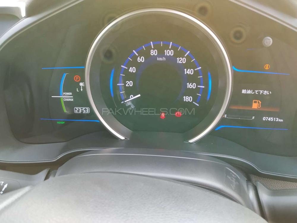 Honda Fit 2016 for Sale in Lahore Honda Fit 2016 for Sale in Lahore Image-10