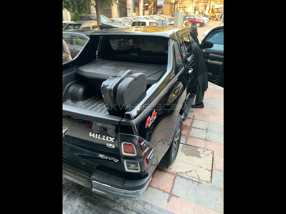 Toyota Hilux 2019 for Sale in Islamabad Toyota Hilux 2019 for Sale in Islamabad Image-3