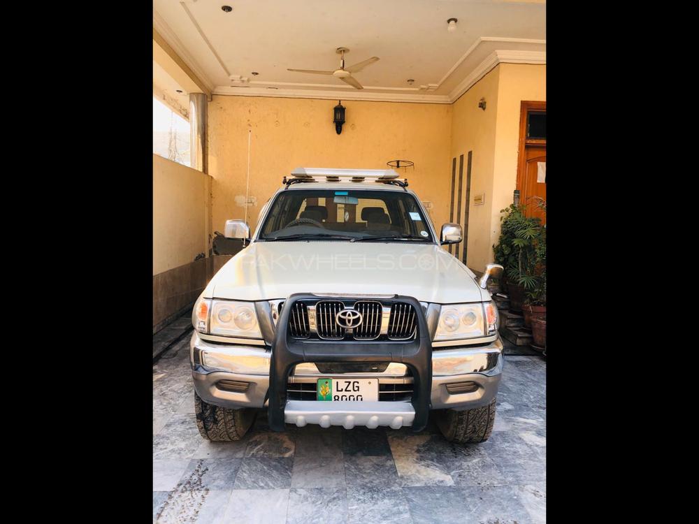 Toyota Hilux 2002 for Sale in Lahore Image-1
