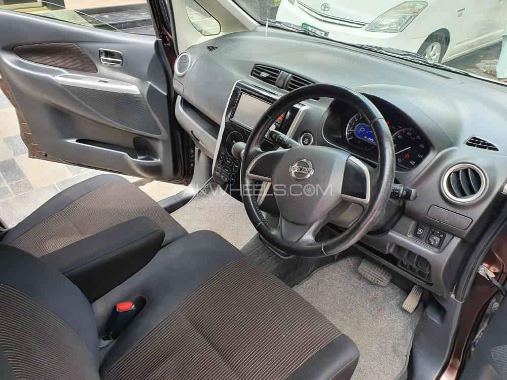 Nissan Dayz Highway Star 2014 for Sale in Faisalabad Nissan Dayz Highway Star 2014 for Sale in Faisalabad Image-4