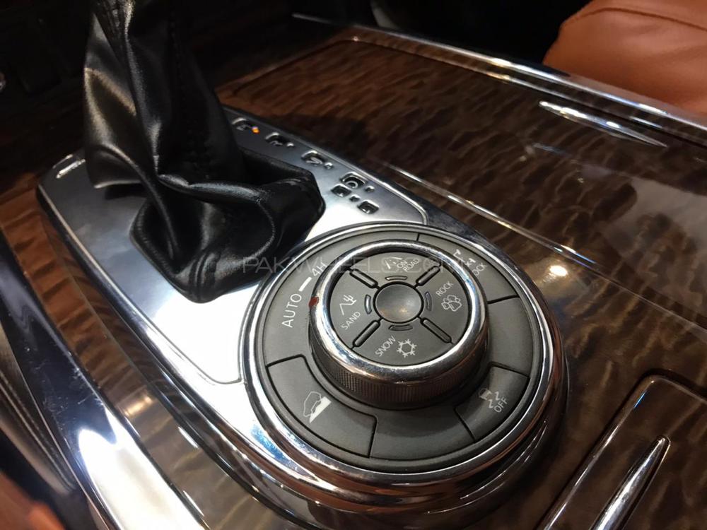 Nissan Patrol 2013 for Sale in Karachi Nissan Patrol 2013 for Sale in Karachi Image-12