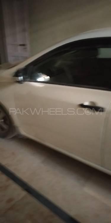 Toyota Corolla 2010 for Sale in Islamabad Toyota Corolla 2010 for Sale in Islamabad Image-6