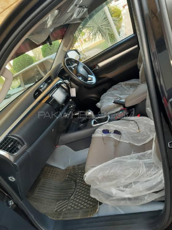 Toyota Hilux 2018 for Sale in Liaqat Pur Toyota Hilux 2018 for Sale in Liaqat Pur Image-2