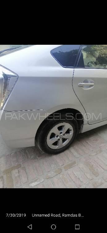 Toyota Prius 2013 for Sale in Peshawar Toyota Prius 2013 for Sale in Peshawar Image-4