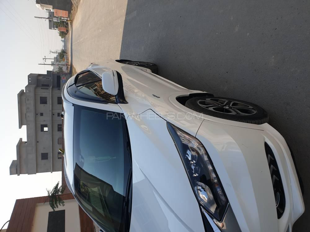 Honda Vezel 2014 for Sale in Sahiwal Honda Vezel 2014 for Sale in Sahiwal Image-3