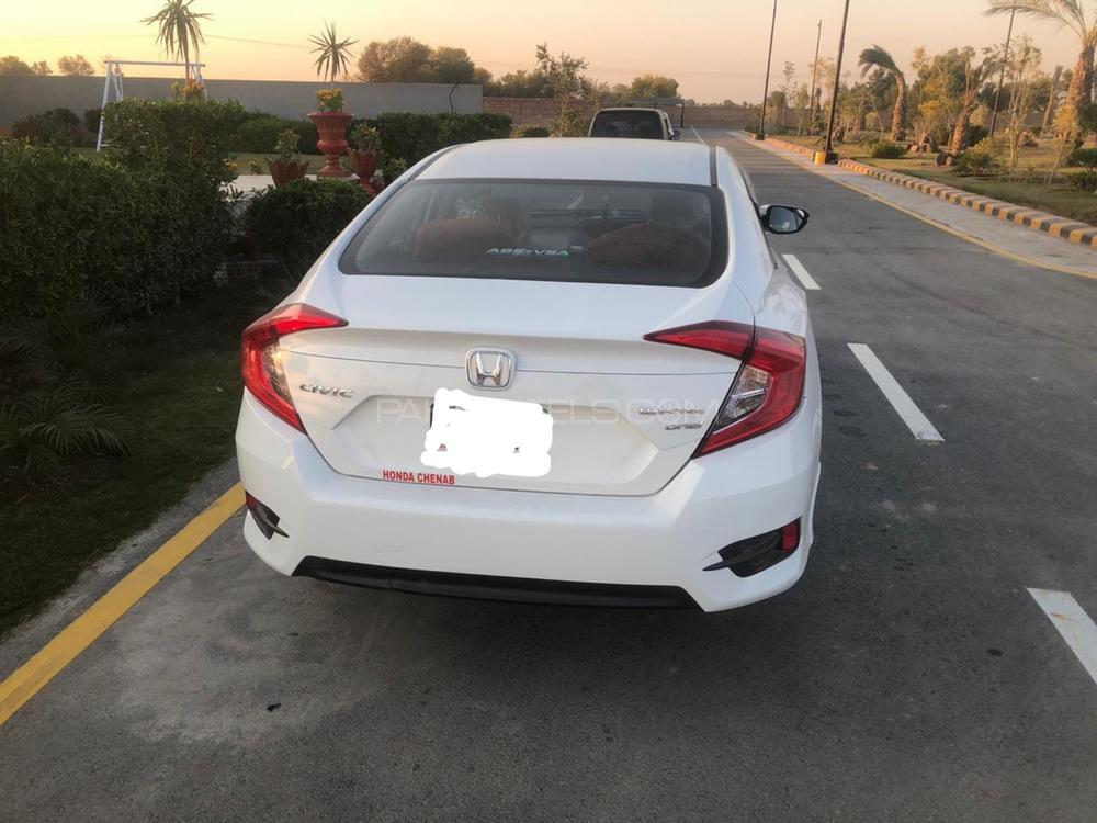 Honda Civic 2018 for Sale in Faisalabad Honda Civic 2018 for Sale in Faisalabad Image-3
