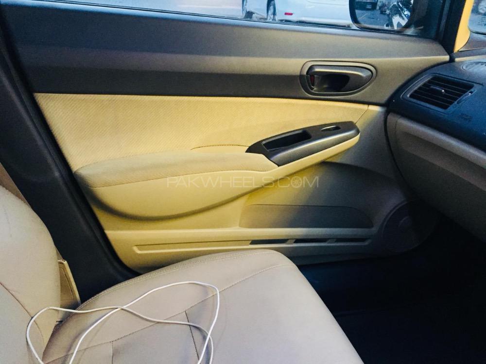 Honda Civic 2012 for Sale in Multan Honda Civic 2012 for Sale in Multan Image-13