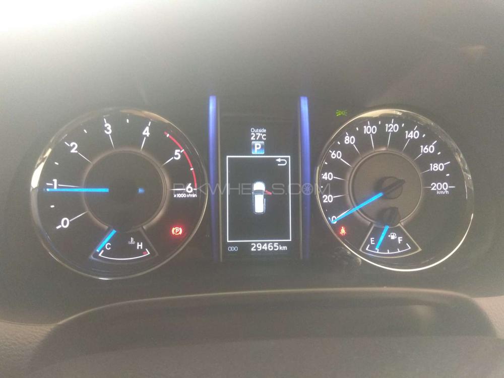 Toyota Fortuner 2019 for Sale in Karachi Toyota Fortuner 2019 for Sale in Karachi Image-5