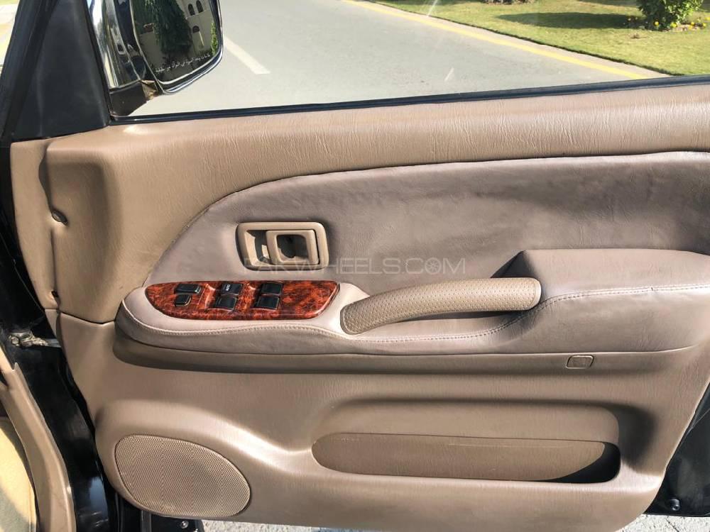 Toyota Prado 2002 for Sale in Lahore Toyota Prado 2002 for Sale in Lahore Image-13