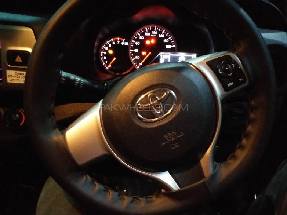Toyota Vitz 2014 for Sale in Lahore Toyota Vitz 2014 for Sale in Lahore Image-16