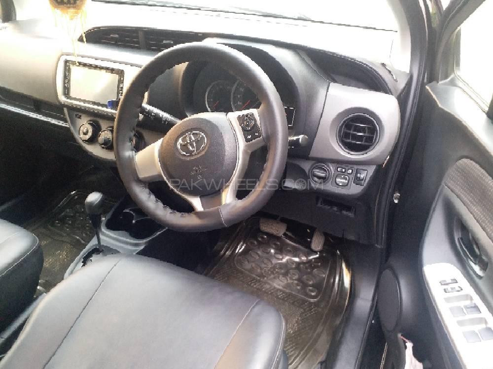 Toyota Vitz 2014 for Sale in Lahore Toyota Vitz 2014 for Sale in Lahore Image-13
