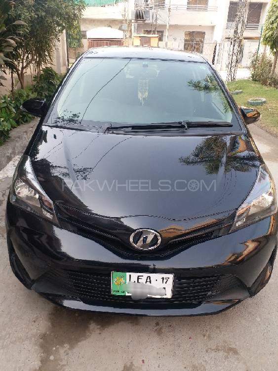Toyota Vitz 2014 for Sale in Lahore Toyota Vitz 2014 for Sale in Lahore Image-12