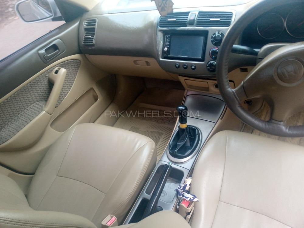 Honda Civic 2005 for Sale in Haripur Honda Civic 2005 for Sale in Haripur Image-16