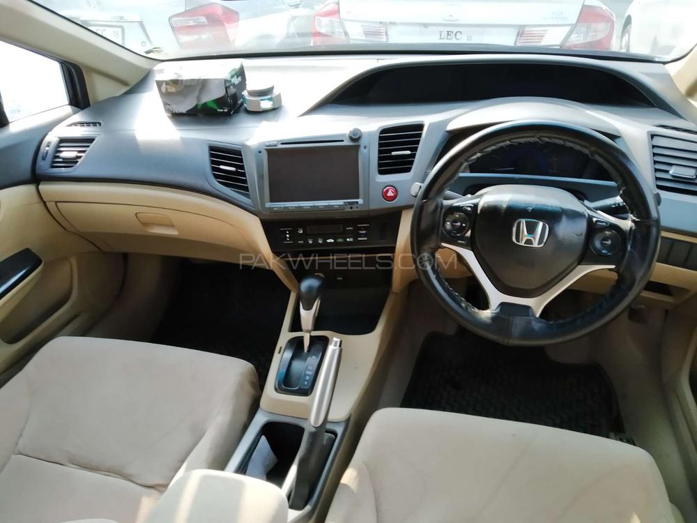 Honda Civic 2013 for Sale in Lahore Honda Civic 2013 for Sale in Lahore Image-8