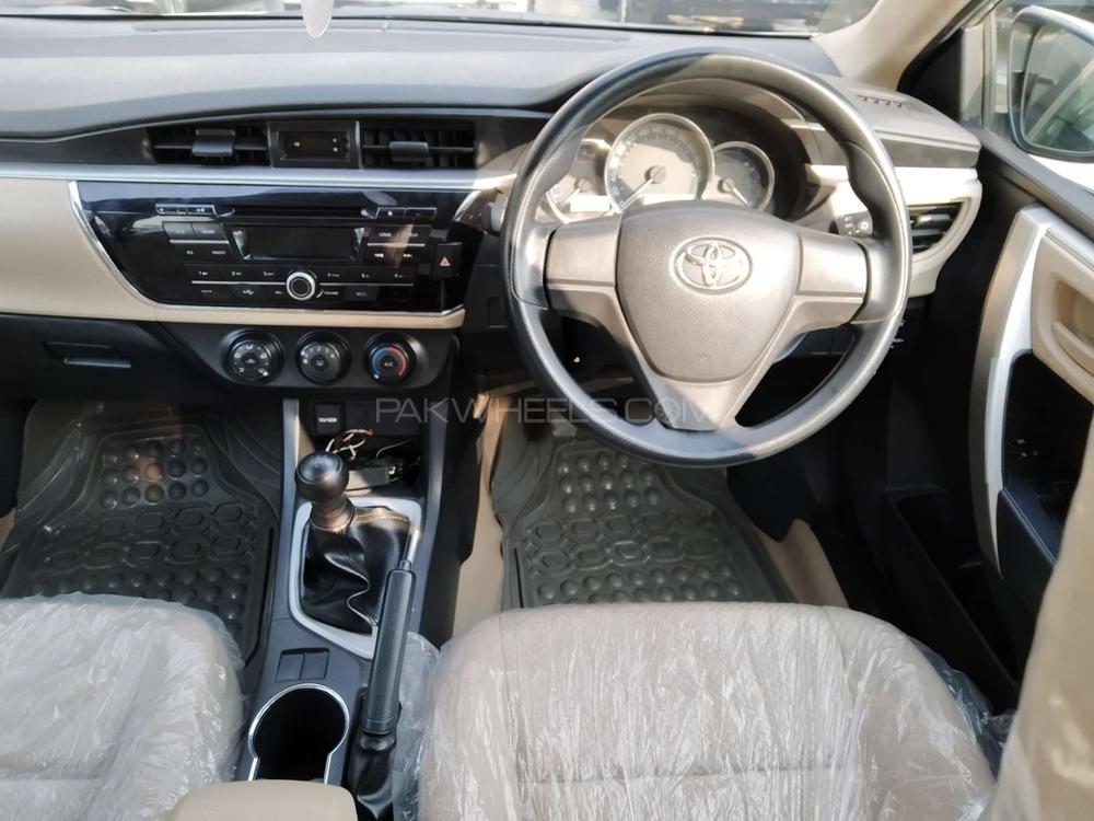 Toyota Corolla 2017 for Sale in Lahore Toyota Corolla 2017 for Sale in Lahore Image-7