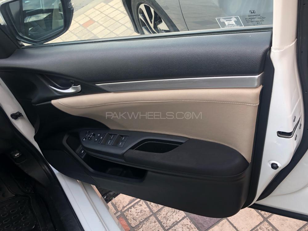 ہونڈا سوک 2017 for Sale in لاہور ہونڈا سوک 2017 for Sale in لاہور Image-6