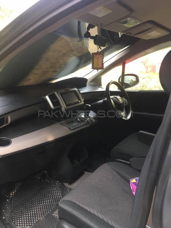 Honda Freed 2012 for Sale in Lahore Honda Freed 2012 for Sale in Lahore Image-10