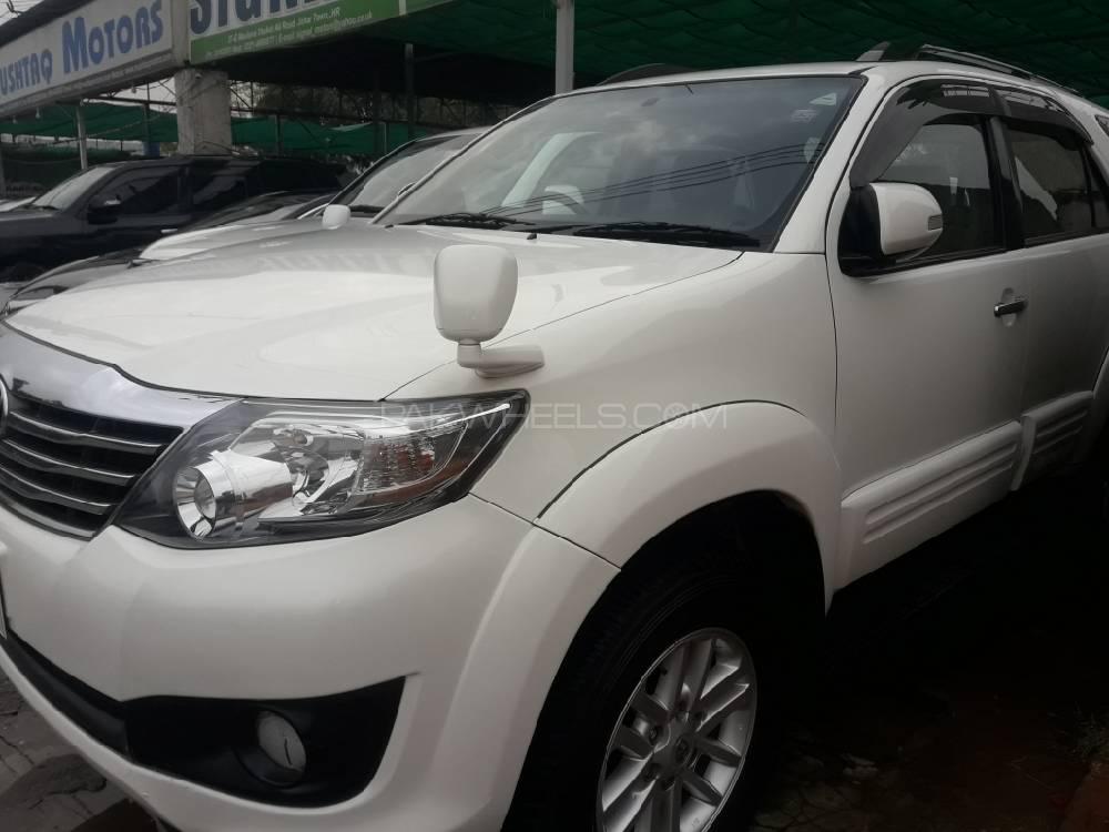 Toyota Fortuner 2015 for Sale in Lahore Toyota Fortuner 2015 for Sale in Lahore Image-5