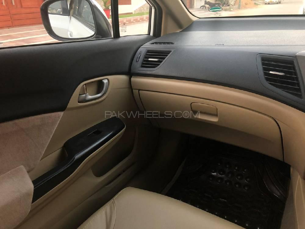 Honda Civic 2013 for Sale in Karachi Honda Civic 2013 for Sale in Karachi Image-7