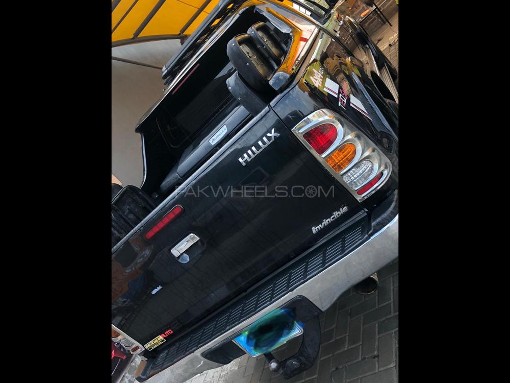 Toyota Hilux 2007 for Sale in Dinga Toyota Hilux 2007 for Sale in Dinga Image-6