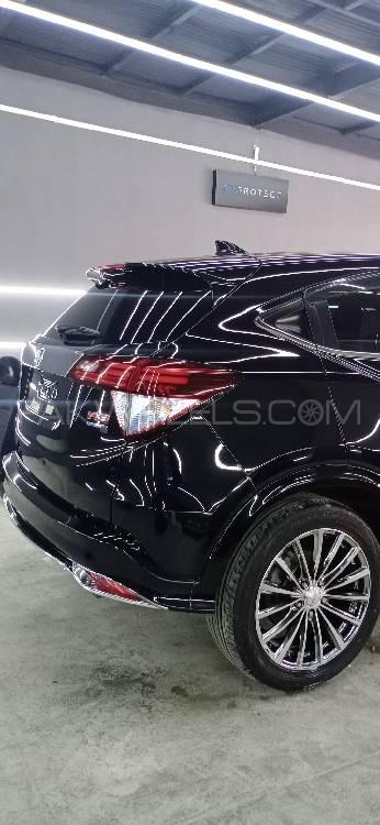 Honda Vezel 2016 for Sale in Peshawar Honda Vezel 2016 for Sale in Peshawar Image-7
