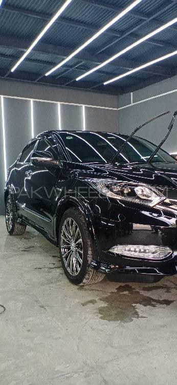 Honda Vezel 2016 for Sale in Peshawar Honda Vezel 2016 for Sale in Peshawar Image-8