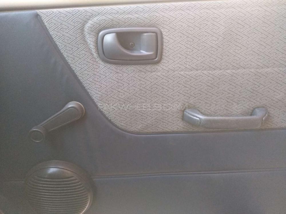 ڈائیہاتسو کیور 2010 for Sale in کراچی ڈائیہاتسو کیور 2010 for Sale in کراچی Image-11
