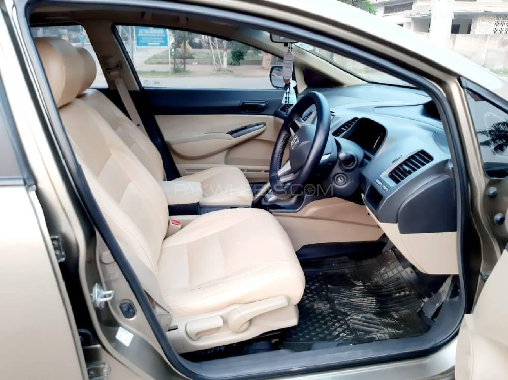 Honda Civic 2010 for Sale in Sargodha Honda Civic 2010 for Sale in Sargodha Image-13