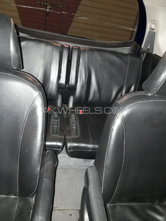 Honda Freed - 2014  Honda Freed - 2014  Image-4