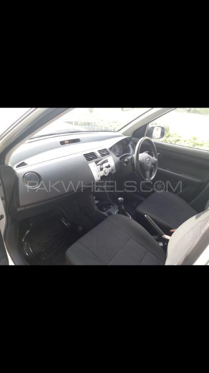 Suzuki Swift 2015 for Sale in Wah cantt Image-1