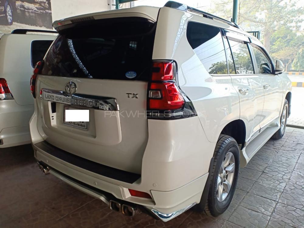 Toyota Prado 2012 for Sale in Lahore Toyota Prado 2012 for Sale in Lahore Image-3