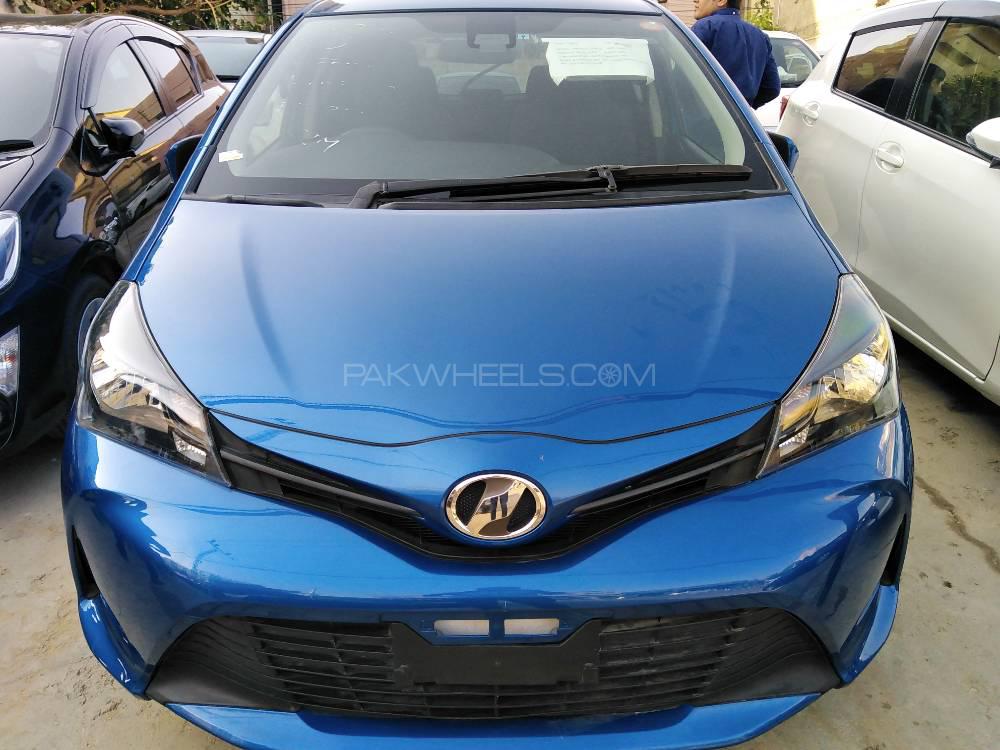Toyota Vitz 2016 for Sale in Karachi Image-1