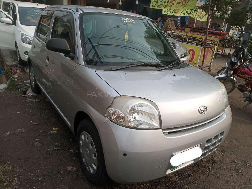 Daihatsu Esse 2011 for Sale in Gujranwala Daihatsu Esse 2011 for Sale in Gujranwala Image-2