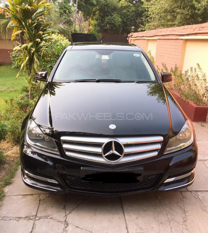 Mercedes Benz C Class 2011 for Sale in Multan Mercedes Benz C Class 2011 for Sale in Multan Image-2