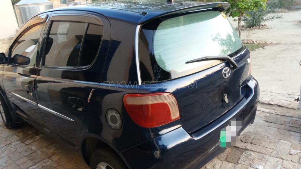 Toyota Vitz 2001 for Sale in D.G.Khan Toyota Vitz 2001 for Sale in D.G.Khan Image-5