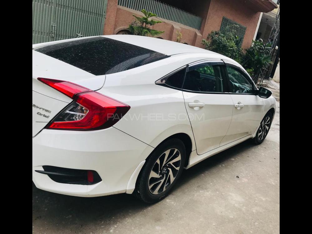 Honda Civic 2017 for Sale in Islamabad Image-1